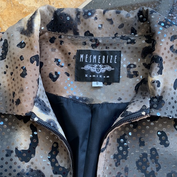 Mesmerize by KamiKam 90’s jacket with reflective dots - Picture 7 of 13